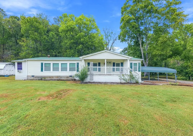 Photo 1 of Manufactured home for sale at 5898 Highway 100 W, Pleasantville, TN 37033 | MLS# 3599387 | Listing updated on 2026-09-29