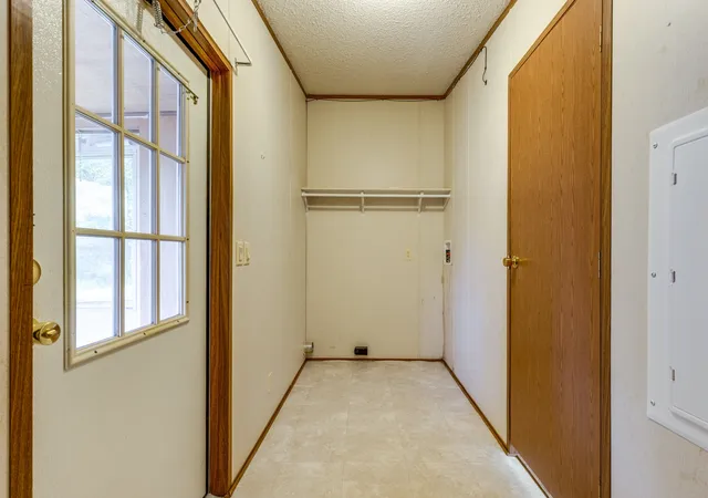 Photo 3 of Manufactured home for sale at 5898 Highway 100 W, Pleasantville, TN 37033 | MLS# 3599387 | Listing updated on 2026-09-29