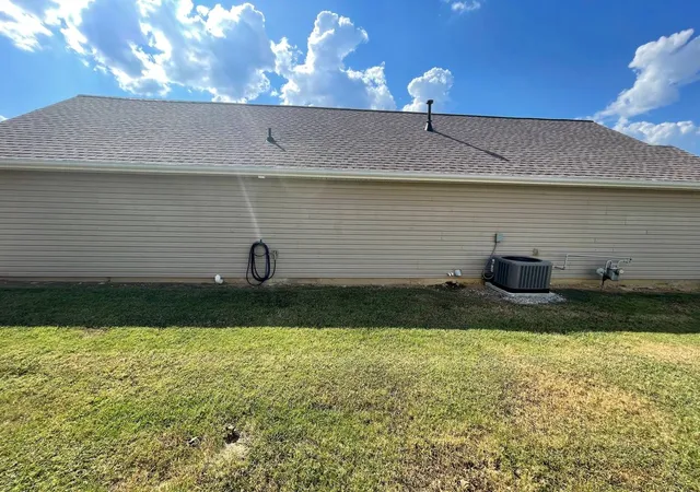 Photo 2 of Single family home for sale at 1007 Mallory Ln, Spring Hill, TN 37174 | MLS# 3598780 | Listing updated on 2026-10-07