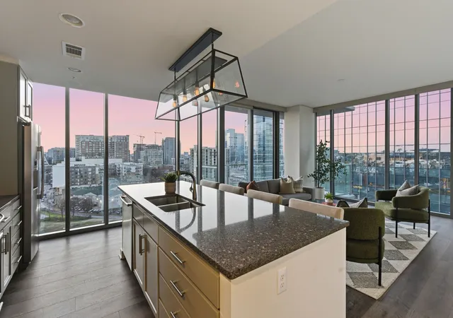 Photo 4 of Condo for sale at 1212 Laurel St #1215, Nashville, TN 37203 | MLS# 3599238 | Listing updated on 2026-09-25