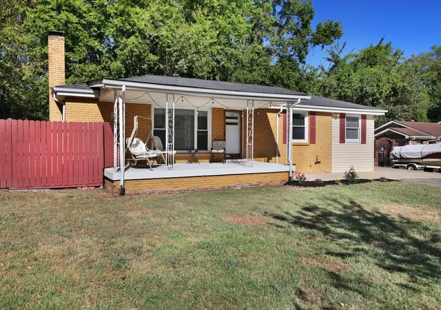 Photo 4 of Single family home for sale at 98 Curtiswood Dr, Hendersonville, TN 37075 | MLS# 3599366 | Listing updated on 2026-10-01