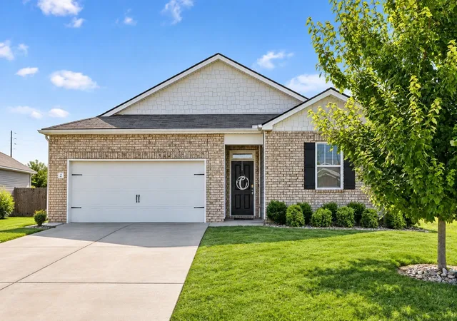 Photo 1 of Single family home for sale at 432 Lauren Ln, Chapel Hill, TN 37034 | MLS# 3601391 | Listing updated on 2026-09-28