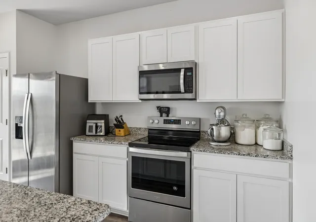 Photo 3 of Single family home for sale at 432 Lauren Ln, Chapel Hill, TN 37034 | MLS# 3601391 | Listing updated on 2026-09-28