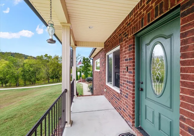Photo 3 of Single family home for sale at 146 Dyer Branch Rd, Gordonsville, TN 38563 | MLS# 3598925 | Listing updated on 2026-10-09