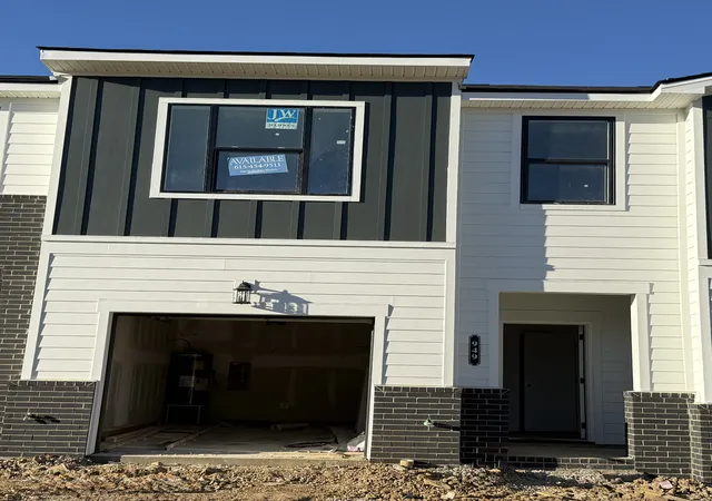 Photo 1 of Townhouse for sale at 949 Tellico St, Gallatin, TN 37066 | MLS# 3598758 | Listing updated on 2026-09-25