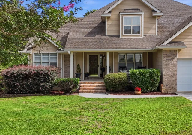 Photo 2 of Single family home for sale at 8624 Georgetown Tr Ln, Chattanooga, TN 37421 | MLS# 3598756 | Listing updated on 2026-09-24