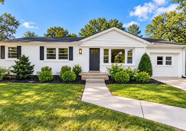 Single family home for sale at 5027 Collinwood Dr, Clarksville, TN 37042 | MLS# 3599107