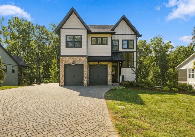 Single family home for sale at 47 Abby Cir, Winchester, TN 37398 | MLS# 3598991