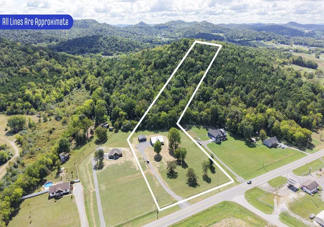 Photo 3 of Single family home for sale at 2900 Highway 10, Hartsville, TN 37074 | MLS# 3602561 | Listing updated on 2026-10-06