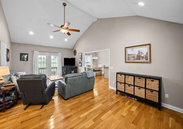 Photo 2 of Sale Pending at 166 Melrose Ln, Cadiz, KY 42211 | MLS# 3598784 | Listing updated on 2026-10-06