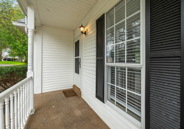 Photo 3 of Single family home for sale at 5800 Labrador Ln, Antioch, TN 37013 | MLS# 3598842 | Listing updated on 2026-10-01