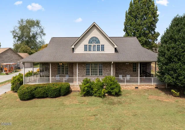 Photo 1 of Single family home for sale at 2723 Madison Ridge, Sevierville, TN 37876 | MLS# 3598783 | Listing updated on 2026-09-24
