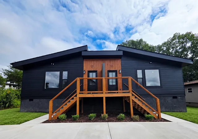 Photo 2 of Multi family home for sale at 2515 Limestone Ct, Sevierville, TN 37876 | MLS# 3598810 | Listing updated on 2026-10-03