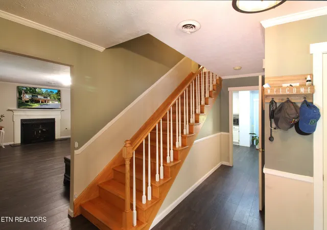 Photo 3 of Single family home for sale at 117 Mcnew Dr, Harriman, TN 37748 | MLS# 3609762 | Listing updated on 2026-10-01