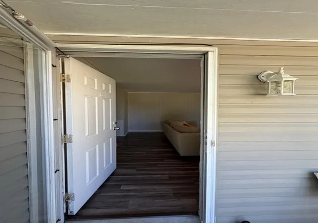 Photo 2 of Single family home for sale at 111 N Hampton Ct, Smyrna, TN 37167 | MLS# 3601822 | Listing updated on 2026-09-30