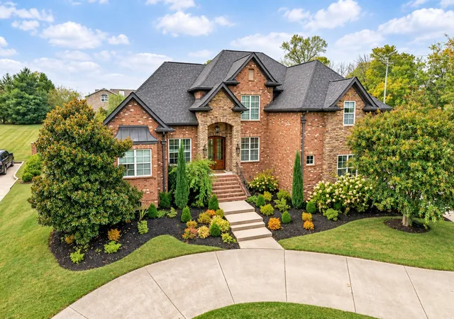 Photo 1 of Single family home for sale at 2818 Roddy Brg Rd, Thompsons Station, TN 37179 | MLS# 3601519 | Listing updated on 2026-10-27