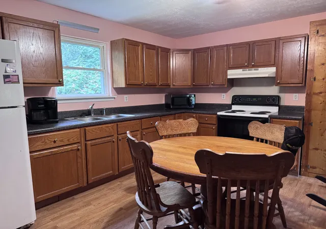 Photo 3 of Single family home for sale at 634 Bennett Hl Rd, Red Boiling Springs, TN 37150 | MLS# 3603009 | Listing updated on 2026-09-30