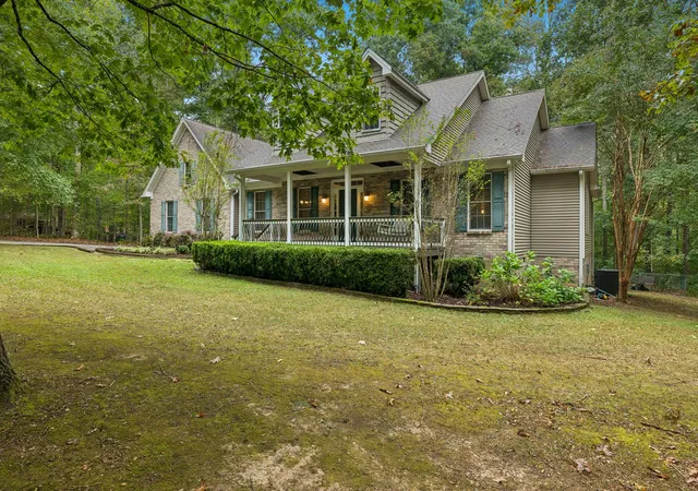 Photo 2 of Single family home for sale at 1003 Goldfinch Ct, Kingston Springs, TN 37082 | MLS# 3598897 | Listing updated on 2026-09-25