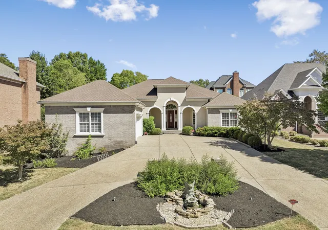 Photo 1 of Single family home for sale at 108 Doral Ln, Hendersonville, TN 37075 | MLS# 3611545 | Listing updated on 2026-10-06
