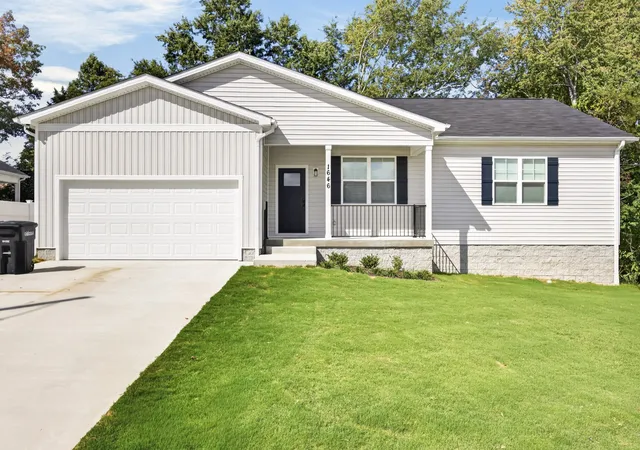 Photo 1 of Single family home for sale at 1646 Links Dr, Cookeville, TN 38506 | MLS# 3602113 | Listing updated on 2026-09-30