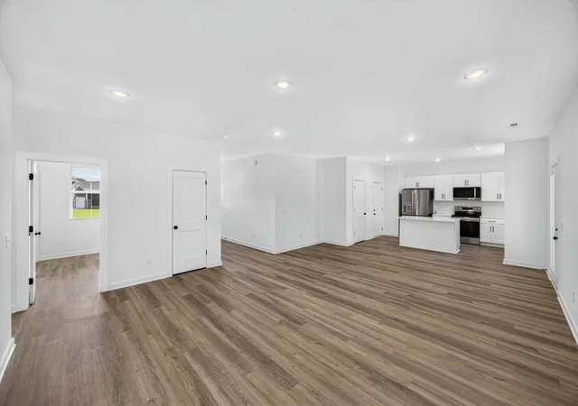 Photo 2 of Single family home for sale at 1646 Links Dr, Cookeville, TN 38506 | MLS# 3602113 | Listing updated on 2026-09-30
