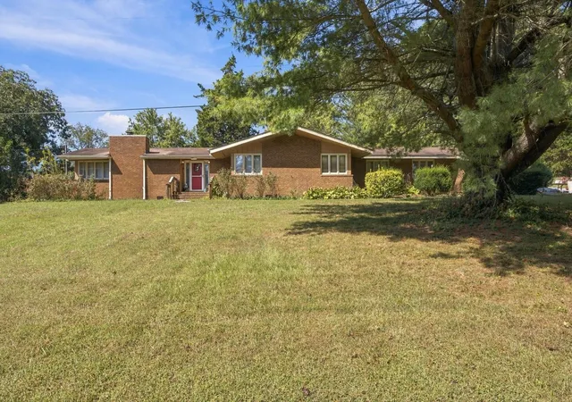 Photo 1 of Single family home for sale at 1392 Osburn Rd, Chickamauga, GA 30707 | MLS# 3598870 | Listing updated on 2026-10-09
