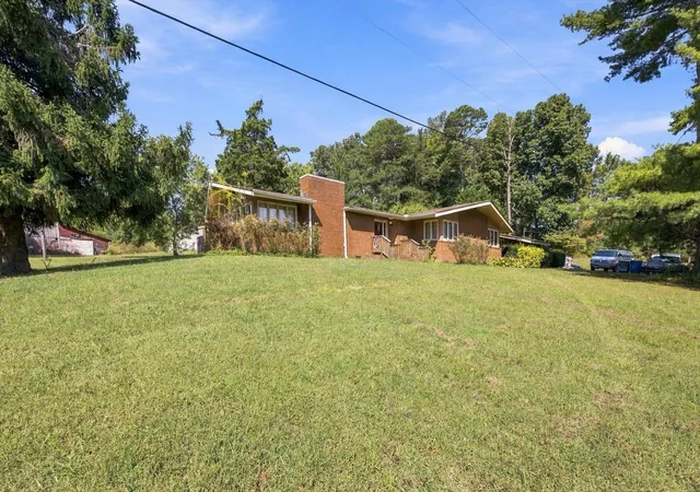 Photo 2 of Single family home for sale at 1392 Osburn Rd, Chickamauga, GA 30707 | MLS# 3598870 | Listing updated on 2026-10-09