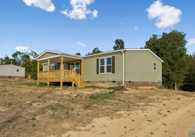 Photo 3 of Manufactured home for sale at 9308 Sunrise Rd, Red Boiling Springs, TN 37150 | MLS# 3602141 | Listing updated on 2026-10-11