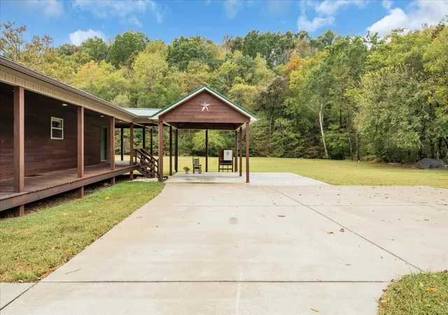 Photo 3 of Single family home for sale at 378 Bobo Holw Rd, Tullahoma, TN 37388 | MLS# 3599051 | Listing updated on 2026-10-08