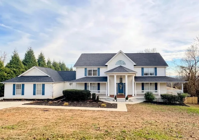 Photo 1 of Single family home for sale at 859 Black Oak Ests Rd, Dayton, TN 37321 | MLS# 3599374 | Listing updated on 2026-09-25