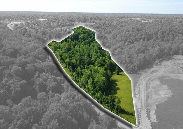 Photo 2 of Land for sale at 0 Ashland City Rd, Clarksville, TN 37043 | MLS# 3599158 | Listing updated on 2026-09-25