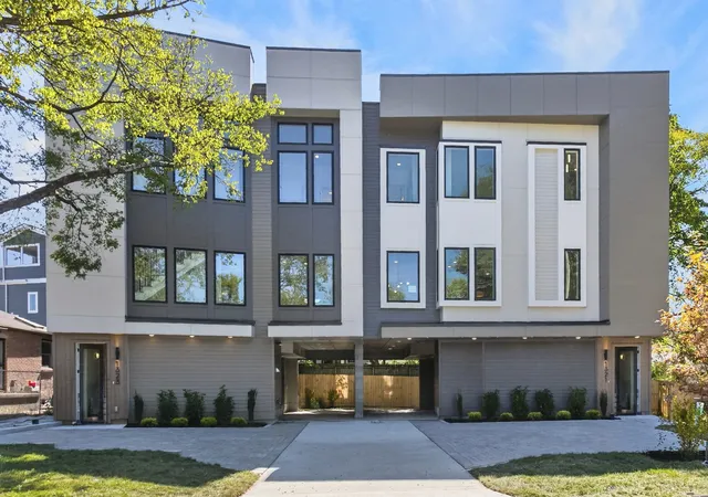 Photo 1 of Townhouse for sale at 1321 Southside Cir, Nashville, TN 37212 | MLS# 3601659 | Listing updated on 2026-10-04