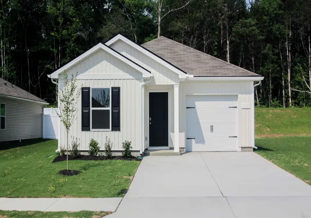 Photo 1 of Single family home for sale at 1401 Belmont Way, Lewisburg, TN 37091 | MLS# 3598948 | Listing updated on 2026-10-04