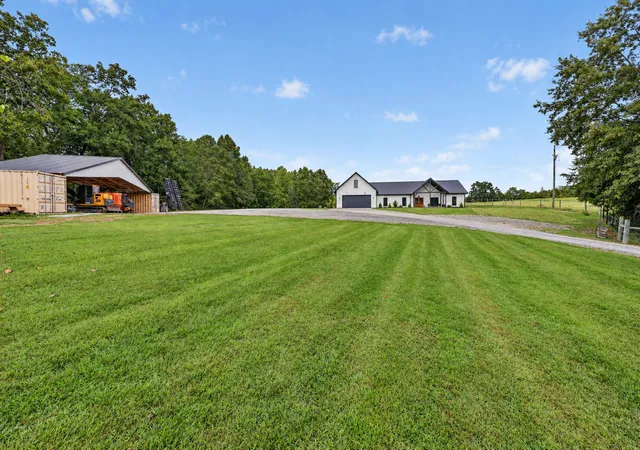 Photo 2 of Single family home for sale at 103 Marty Robbins Rd, Bethpage, TN 37022 | MLS# 3599015 | Listing updated on 2026-09-25