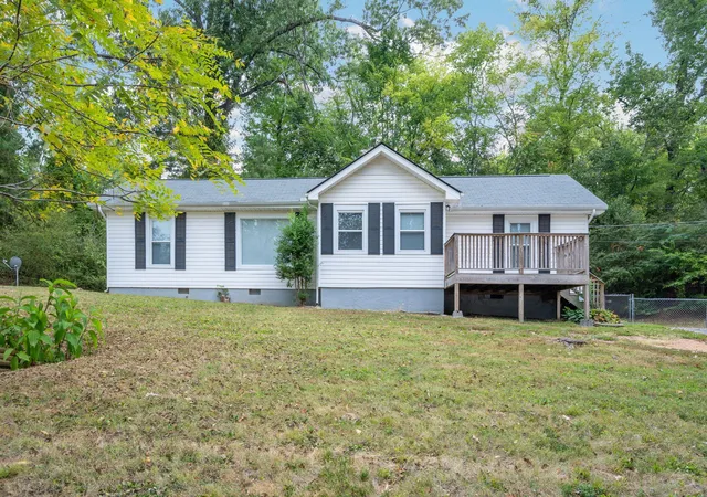 Single family home for sale at 2081 Mae Dell Rd, Chattanooga, TN 37421 | MLS# 3598932