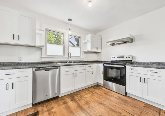 Photo 4 of Single family home for sale at 825 Lang St NE, Cleveland, TN 37311 | MLS# 3611236 | Listing updated on 2026-10-06