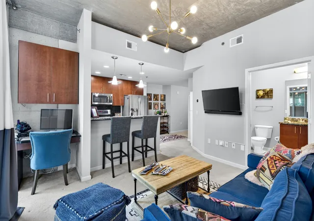 Photo 3 of Condo for sale at 415 Church St #1707, Nashville, TN 37219 | MLS# 3601266 | Listing updated on 2026-09-29