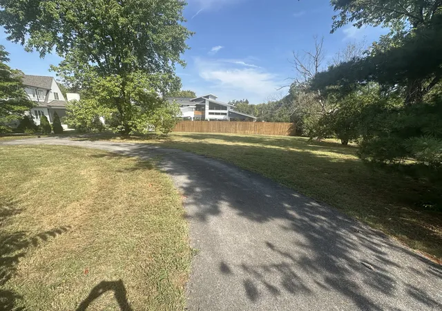 Photo 3 of Land for sale at 910 Audubon Rd, Nashville, TN 37204 | MLS# 3603778 | Listing updated on 2026-10-01