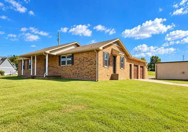 Photo 4 of Single family home for sale at 1790 Double Log Cabin Rd, Lebanon, TN 37087 | MLS# 3599172 | Listing updated on 2026-09-25