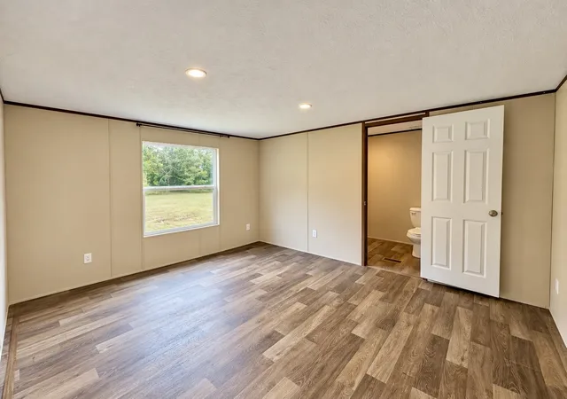 Photo 4 of Manufactured home for sale at 231 Dogwood Ln, Linden, TN 37096 | MLS# 3599206 | Listing updated on 2026-10-02