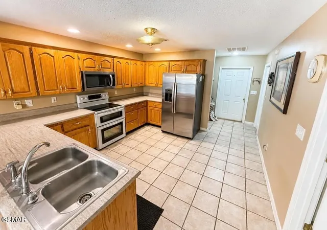 Photo 4 of Single family home for sale at 1955 Old Newport Hwy, Sevierville, TN 37876 | MLS# 3599040 | Listing updated on 2026-09-25