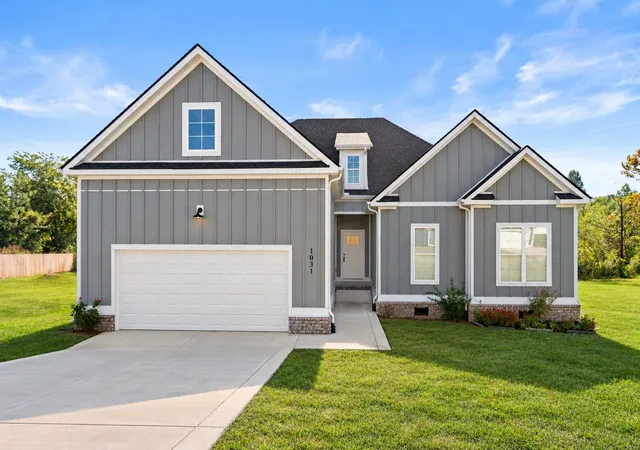 Single family home for sale at 1031 Northside Dr, Dickson, TN 37055 | MLS# 3604055