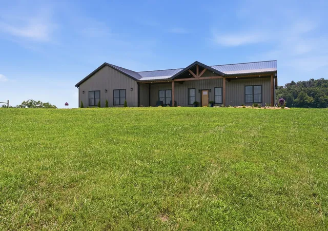 Single family home for sale at 4520 Cedar Blf Rd, Lebanon, TN 37087 | MLS# 3599054