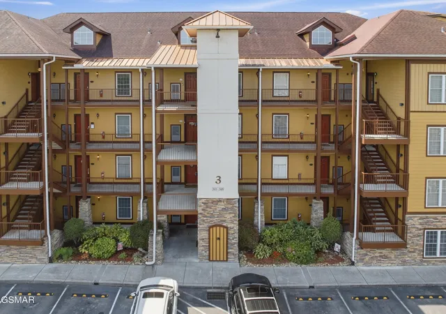 Condo for sale at 527 River Pl Way #343, Sevierville, TN 37862 | MLS# 3599057