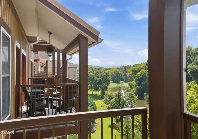 Photo 3 of Condo for sale at 527 River Pl Way #343, Sevierville, TN 37862 | MLS# 3599057 | Listing updated on 2026-09-25