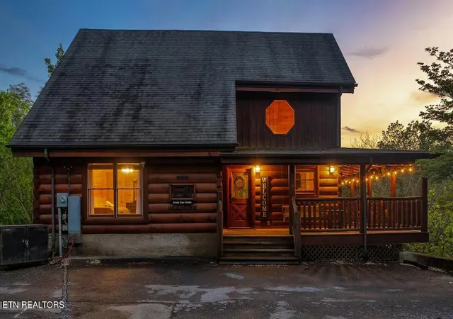 Photo 1 of Single family home for sale at 2140 Bear Hvn Way, Sevierville, TN 37876 | MLS# 3599061 | Listing updated on 2026-09-25
