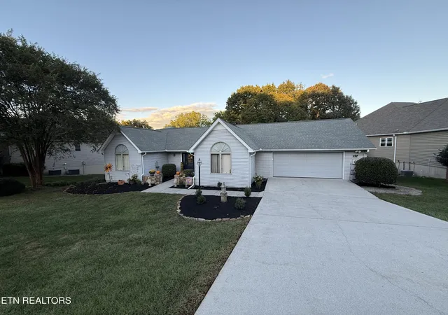 Photo 1 of Single family home for sale at 137 Chahyga Way, Loudon, TN 37774 | MLS# 3599085 | Listing updated on 2026-09-26