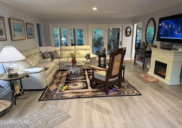 Photo 3 of Single family home for sale at 137 Chahyga Way, Loudon, TN 37774 | MLS# 3599085 | Listing updated on 2026-09-26