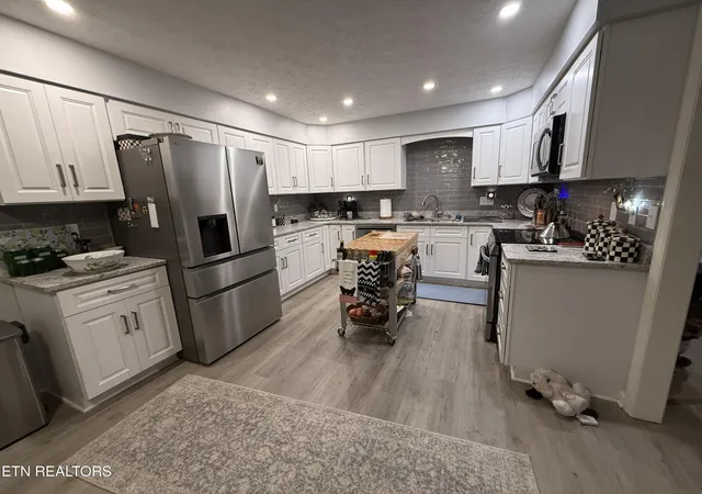 Photo 4 of Single family home for sale at 137 Chahyga Way, Loudon, TN 37774 | MLS# 3599085 | Listing updated on 2026-09-26
