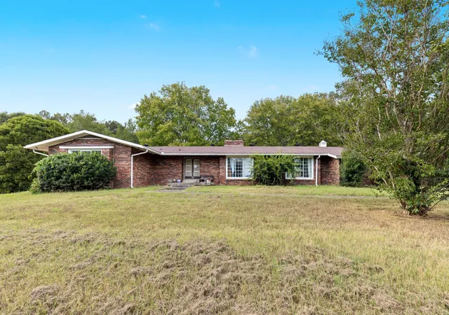 Photo 3 of Single family home for sale at 4358 Old Hwy 431, Greenbrier, TN 37073 | MLS# 3599103 | Listing updated on 2026-09-25